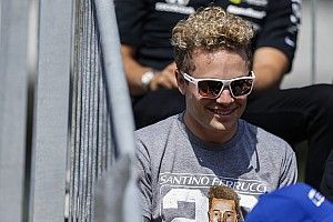 Ferrucci returns to IndyCar full-time with AJ Foyt Racing