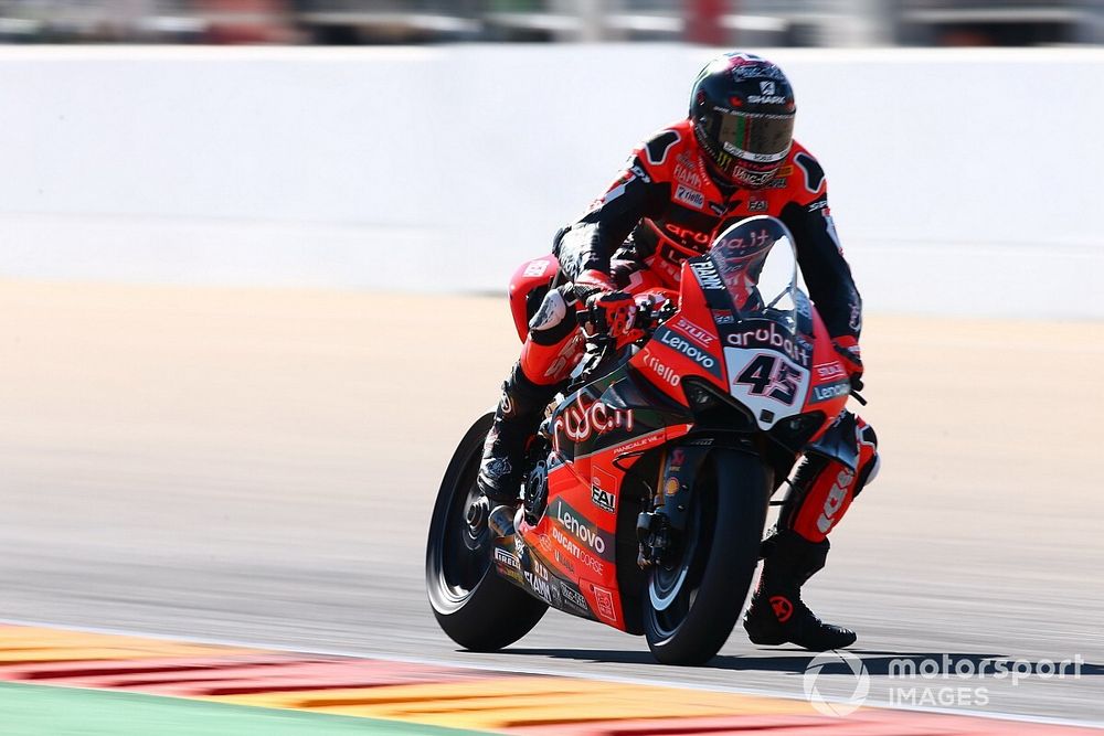 SBK, Teruel: Redding piega Rea nella Superpole Race