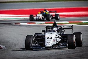 Fórmula Renault: Vidales consolida el top 3 de la general en Barcelona