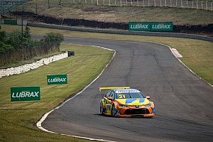 Stock Car: Camilo faz volta voadora em Curitiba e conquista pole position