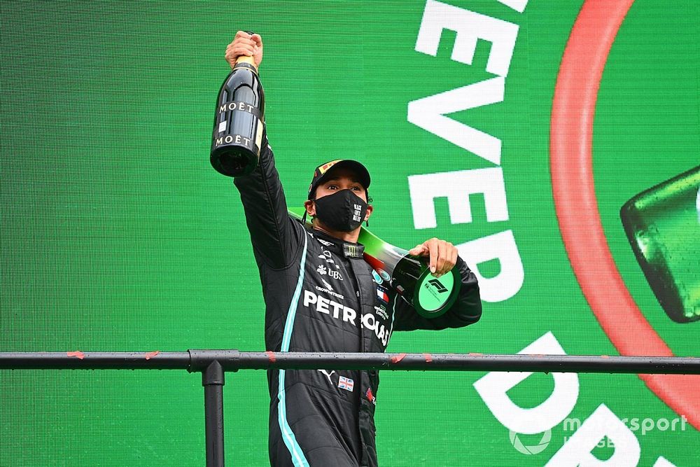 Újabb szakértők szólaltak meg a Hamilton-Schumacher összevetésről