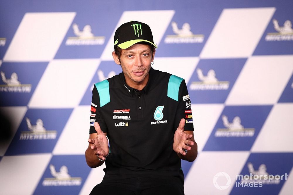 Valentino Rossi Bantah Rumor Ingin Jual VR46 ke Pangeran Arab Saudi