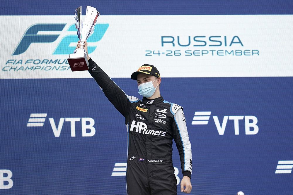 Sochi F2: Piastri refuerza su liderato tras una nueva exhibición