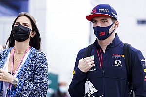 Horner: Verstappen no tiene "nada que perder" contra Hamilton