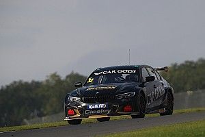 Morgan expecting to race BTCC Donington Race 3 after earlier smash
