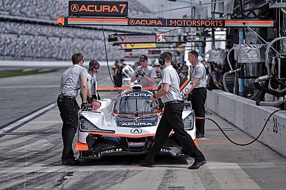 Acuras move to the top in sixth Daytona practice
