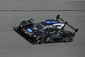 Kobayashi puts WTR Cadillac on top in final Roar practice