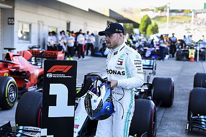 Bottas menedzsere a Renault csapatfőnökével találkozhatott