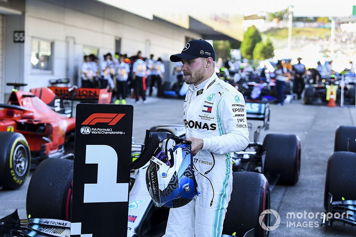Bottas menedzsere a Renault csapatfőnökével találkozhatott