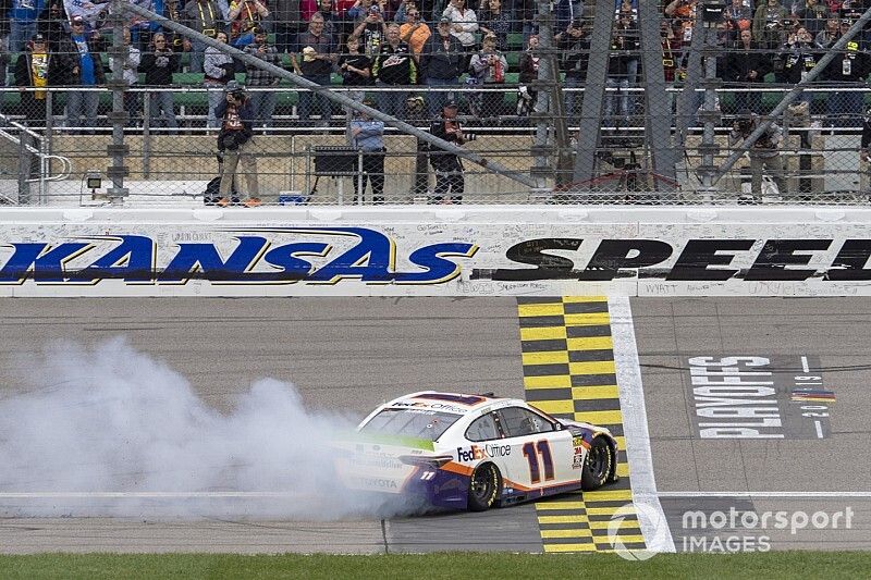 Kansas-Sieg für Hamlin - Elliott verdrängt Keselowski aus Playoffs