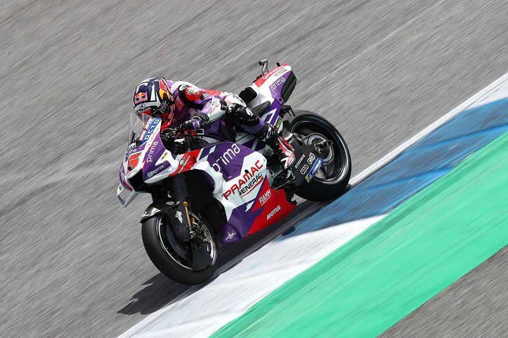 Zarco liet Bagnaia leven: "Elke andere rijder had ik gepakt"