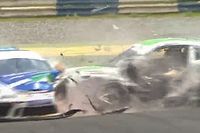 VÍDEO: Forte acidente triplo interrompe prova da Porsche Cup em Goiânia
