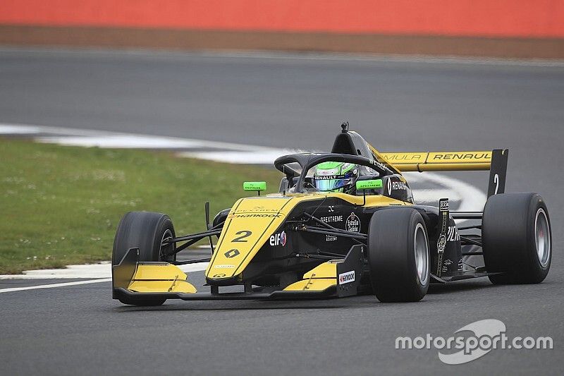 Caio Collet é campeão entre novatos da Fórmula Renault Eurocup