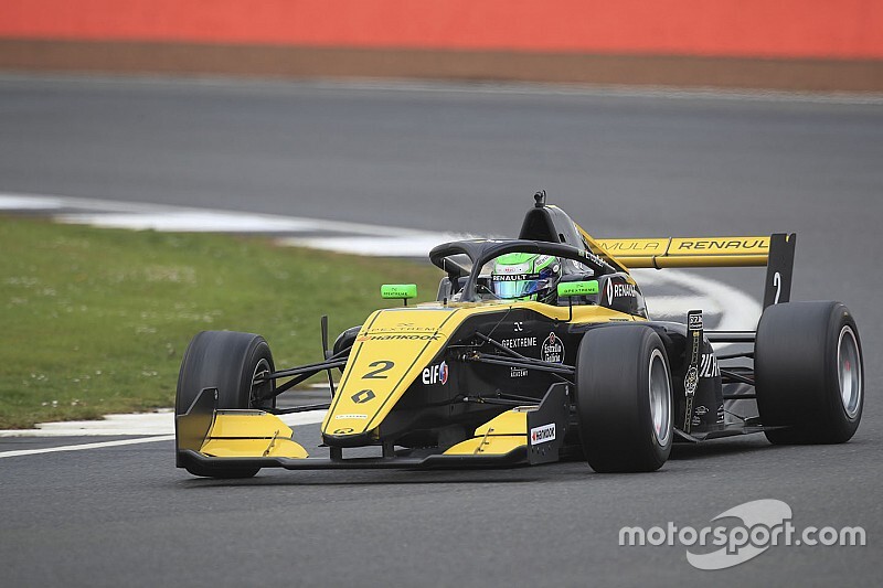 Caio Collet é campeão entre novatos da Fórmula Renault Eurocup
