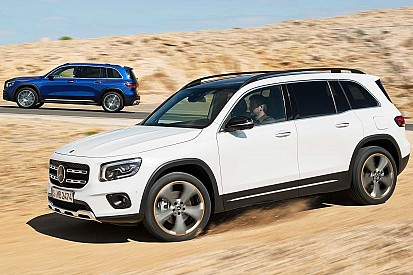 Mercedes представив компактний кросовер GLB