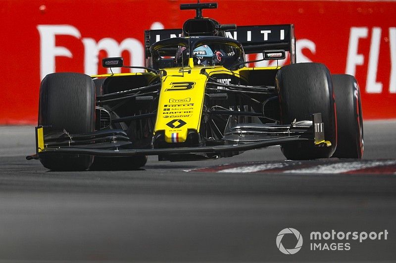 Renault voorziet Ricciardo exclusief van krachtigere B-spec motor