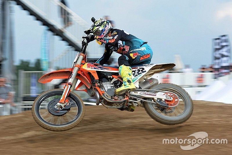 Tony Cairoli fa gli onori di casa nelle qualifiche della MXGP a Mantova