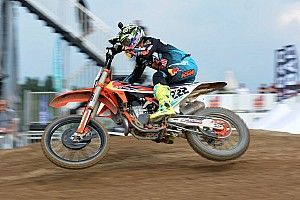 Tony Cairoli fa gli onori di casa nelle qualifiche della MXGP a Mantova