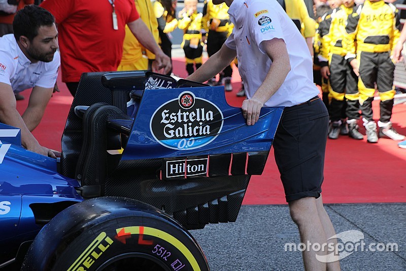 McLaren również z nowym silnikiem