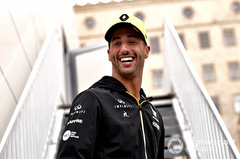 Ricciardo számára nem volt „nagy dolog” Vettel ellen versenyezni
