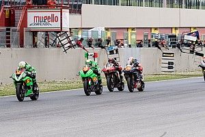 CIV Supersport, Roccoli si impone in Gara 1, Cruciani vince una rocambolesca Gara 2