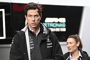 F1 flexi-floor exploit revelations a "shocker", says Mercedes