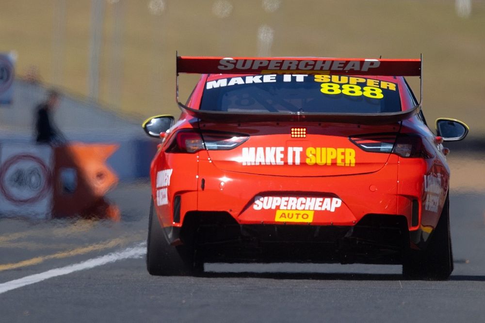 "Seamless" first test for T8 Bathurst wildcard