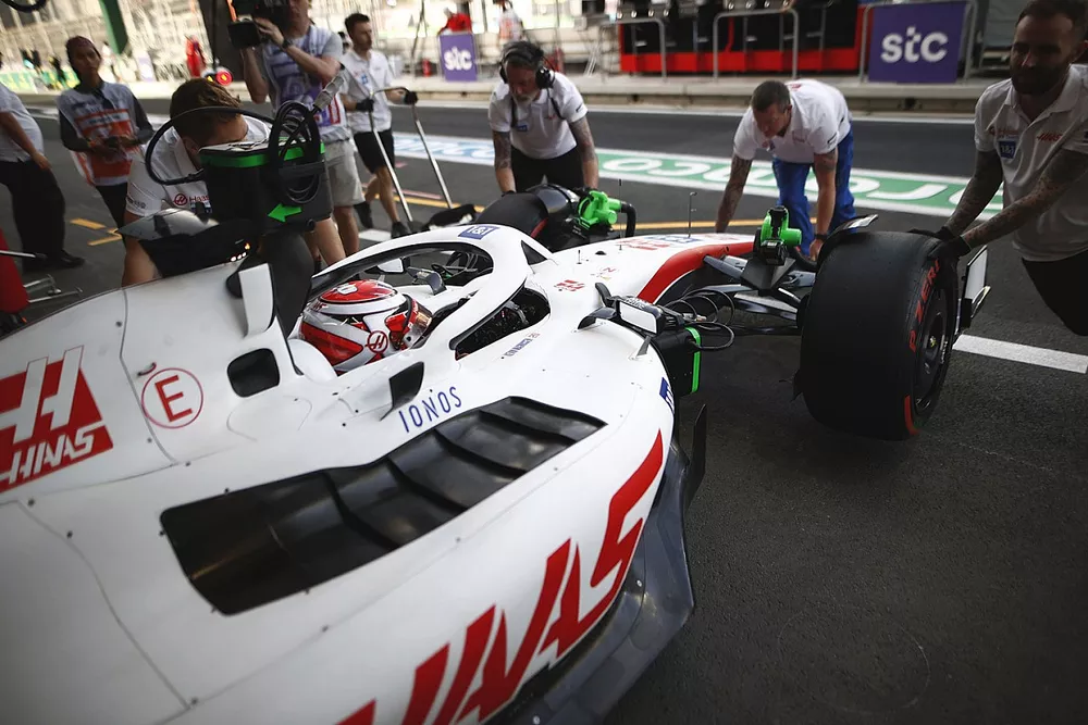 Kevin Magnussen, Haas VF-22