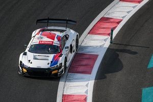 Gulf 12h | McLaren-Optimum penalizzata, vince l'Audi-Saint&eacute;loc