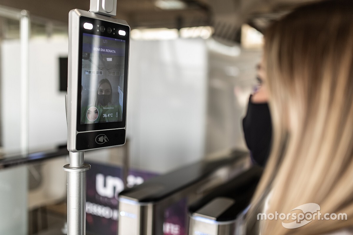 Porsche utiliza tecnologia de reconhecimento facial para cumprir protocolos de segurança contra coronavírus em Interlagos