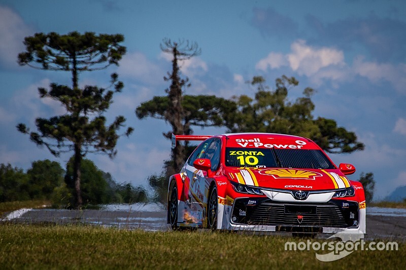 GALERIA: Novo carro da Shell para Stock Car 2020 acelera em Curitiba