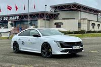 De Madrid a Le Mans (y vuelta) al volante de dos Peugeot 508 PHEV