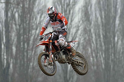 Salta il debutto in MXGP di Simone Furlotti: si deve operare ad una spalla