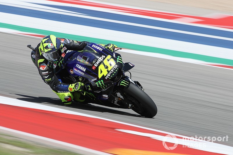 Rossi desak Yamaha kembangkan aero swingarm