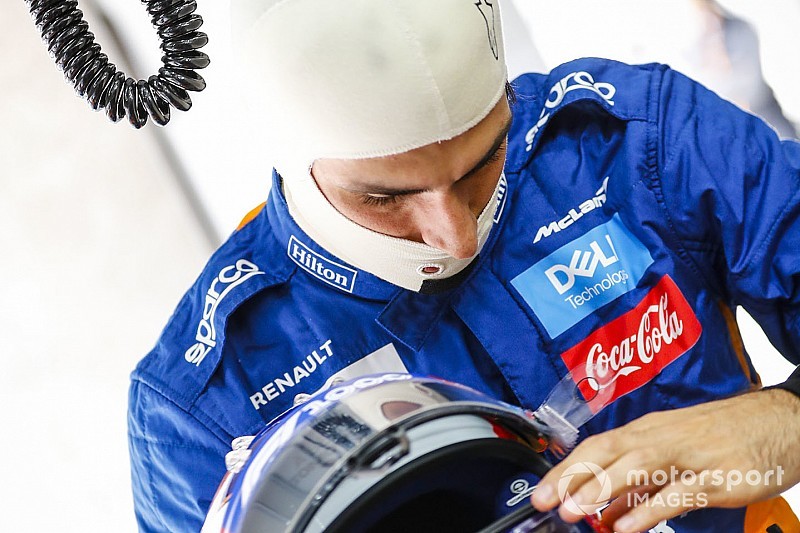 Sainz „cirkuszi” mutatványa a McLarennél: videó