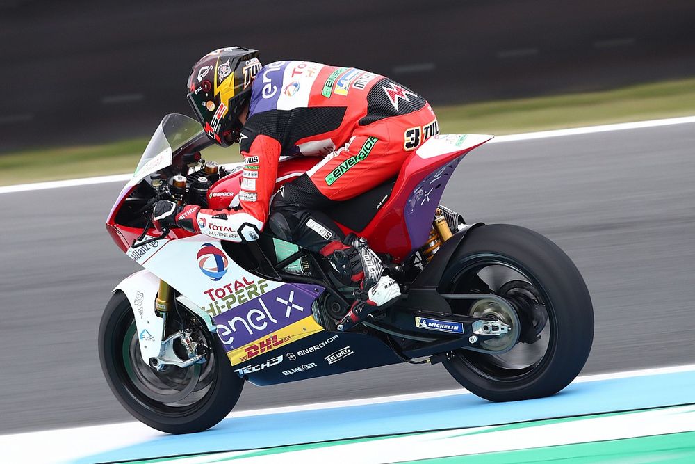 Hasil MotoE Austria: Lukas Tulovic Taklukkan Lintasan Basah