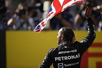 Verstappen : Mercedes a montré son vrai visage en fêtant la victoire