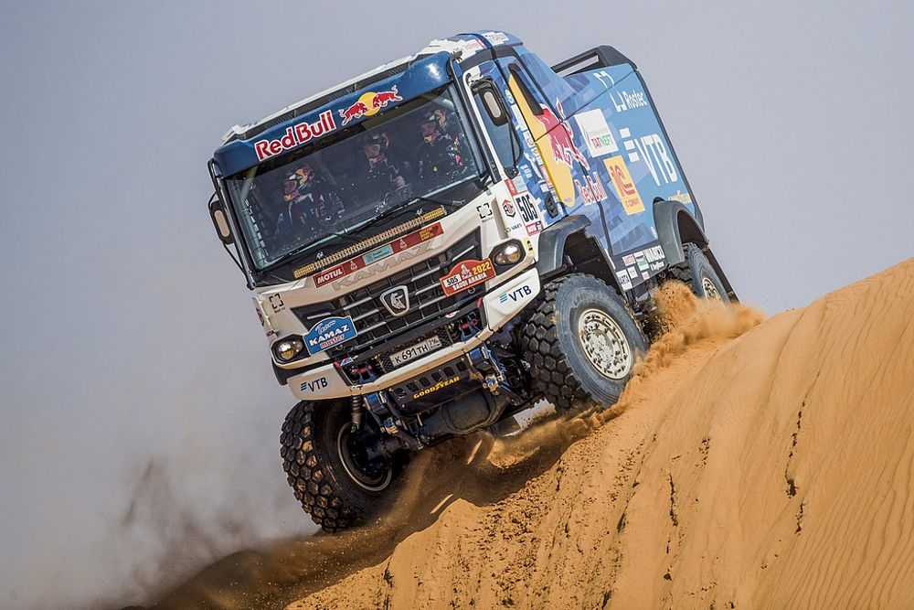 Dakar | Camion, Tappa 9: Nikolaev sfida Sotnikov