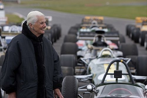 Lotus mede-oprichtster Hazel Chapman (94) overleden