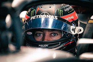 Russell: Porpoising F1 cars could be safety concern for some teams