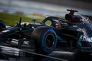 Hamilton evenaart Schumacher: "Dit overtreft alles"