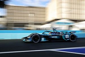 Formula E: brividi nelle Libere con Turvey che fa strike