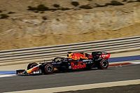 Verstappen toont spierballen in laatste training Sakhir GP