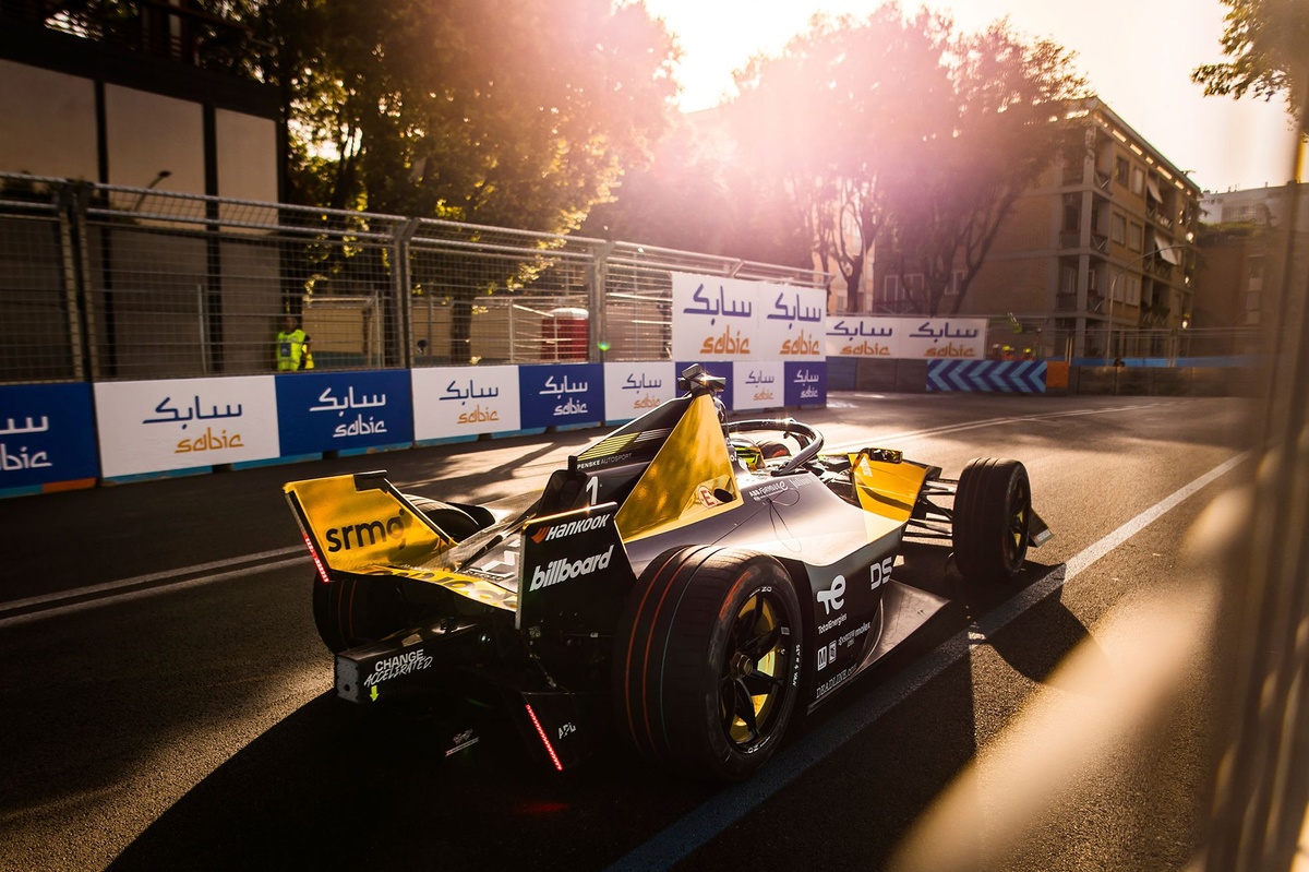 FE, ci sono 3 proposte per il ritorno in Italia con la Gen4: Napoli, Roma e Milano