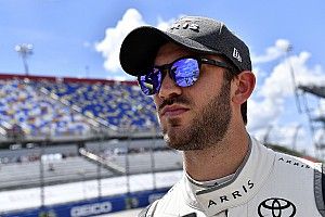 Suárez será reemplazado en NASCAR en 2019