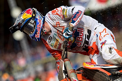 Teambaas blij dat Herlings in MXGP blijft: “Anders is de tent zo leeg”