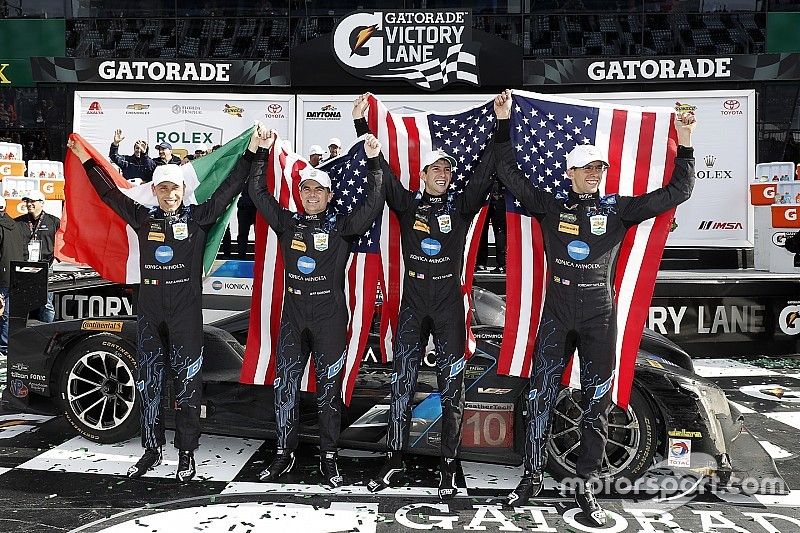 Race winners #10 Wayne Taylor Racing Cadillac DPi: Ricky Taylor, Jordan Taylor, Max Angelelli, Jeff Gordon