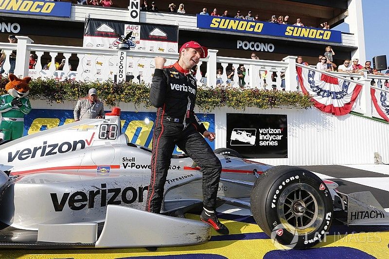 Race winner Will Power, Team Penske Chevrolet