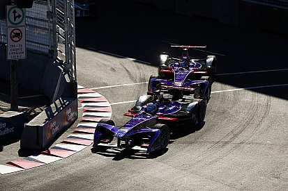 Formula E: parádés Bird-győzelem Vergne és Heidfeld előtt Hong Kongban