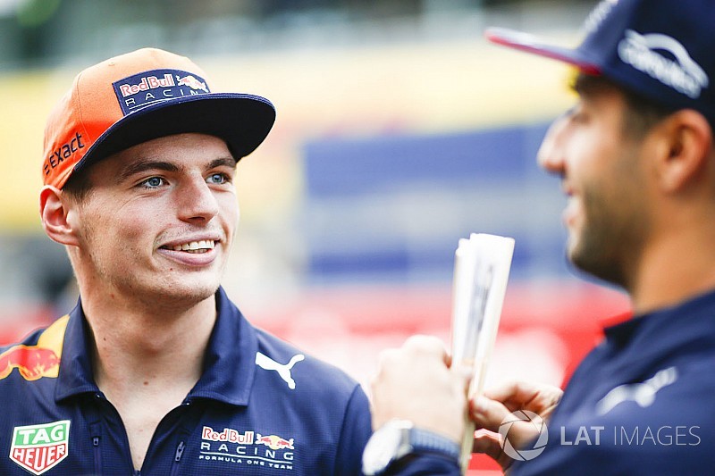 Ricciardo considera que Verstappen maduró en 2017